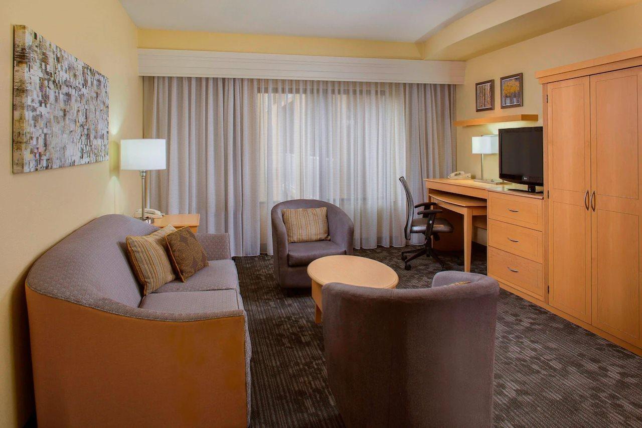 מיראמר ביץ' Courtyard By Marriott Sandestin At Grand Boulevard מראה חיצוני תמונה