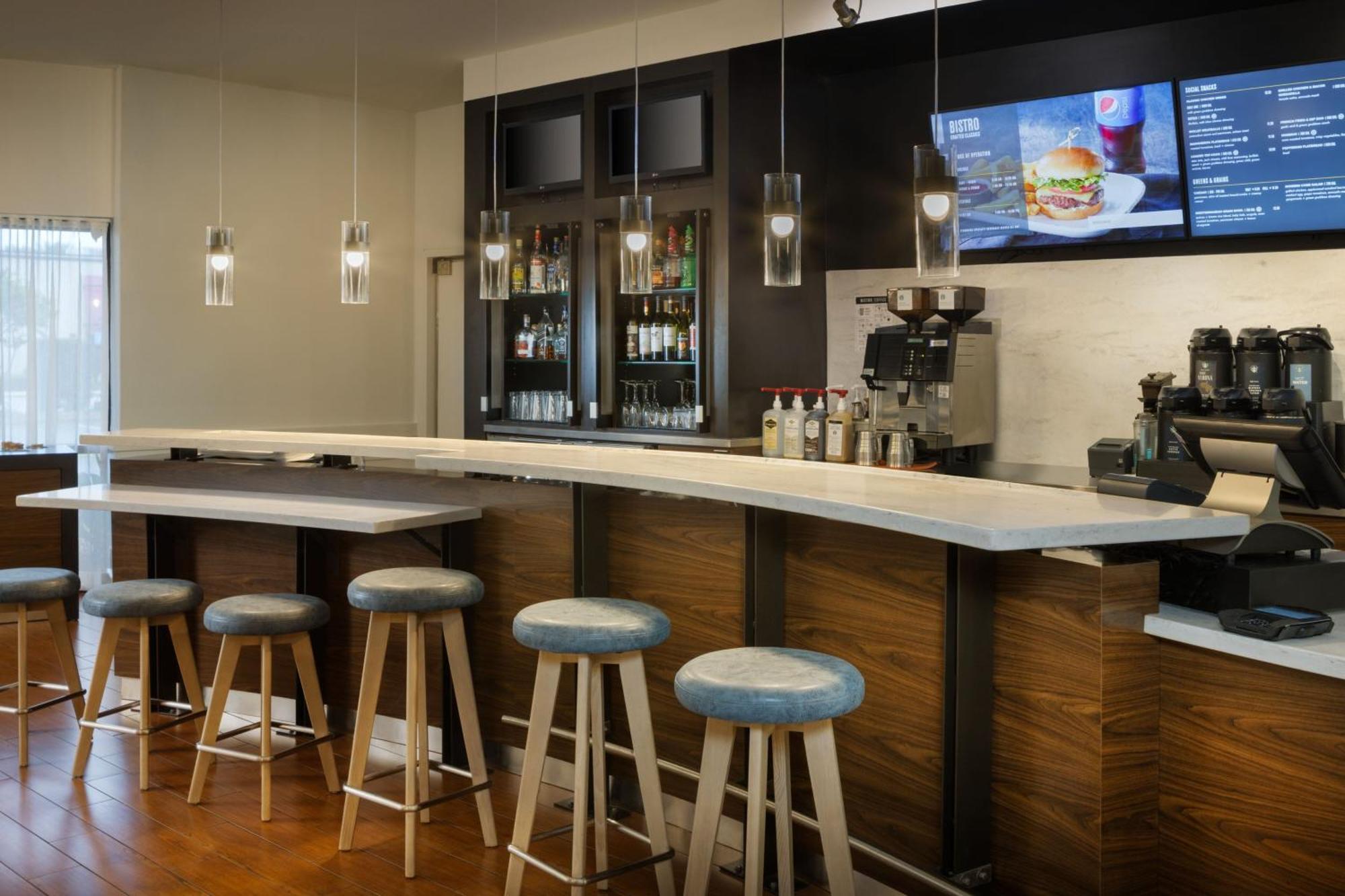 מיראמר ביץ' Courtyard By Marriott Sandestin At Grand Boulevard מראה חיצוני תמונה